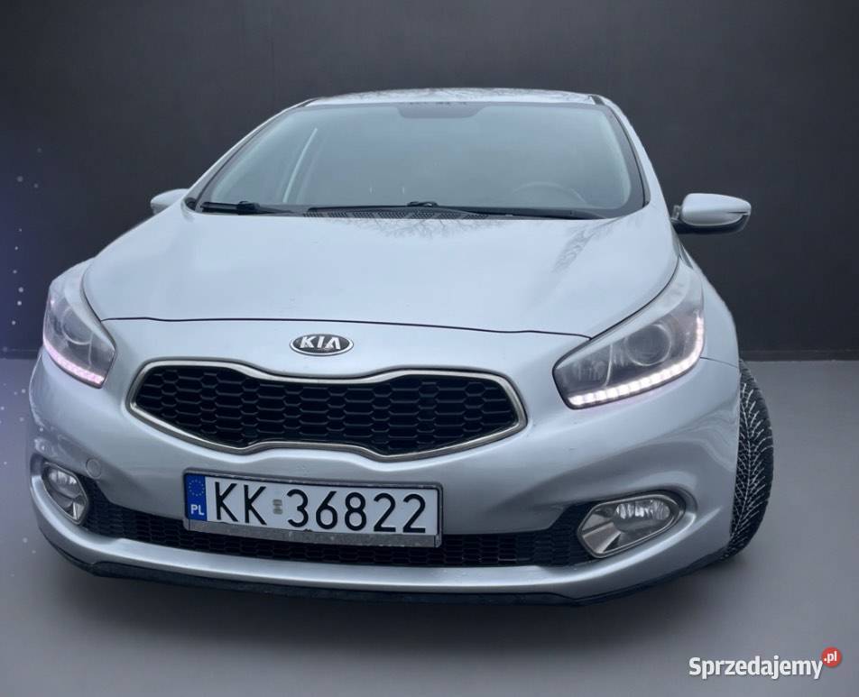 Kia Ceed 16 crdi130 2014bogataniski przebieg Kraków
