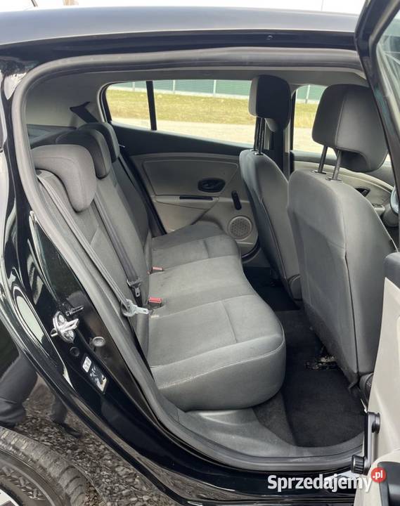 Renault Megane III 16 2011r 5 dzrzwi Klima Super 1596cm3 Łódź