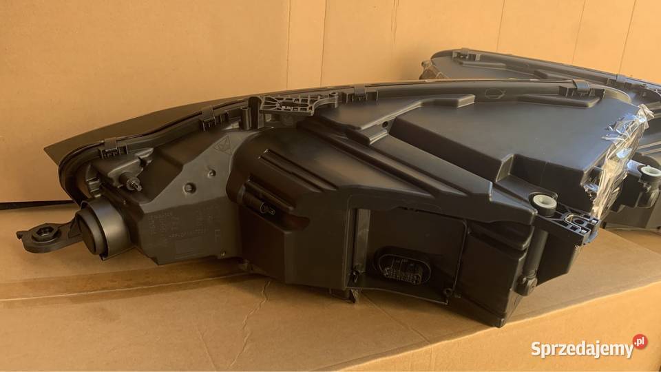 Lampy komplet Audi A5 B9 16 Wersja EU Reflektor Częstochowa