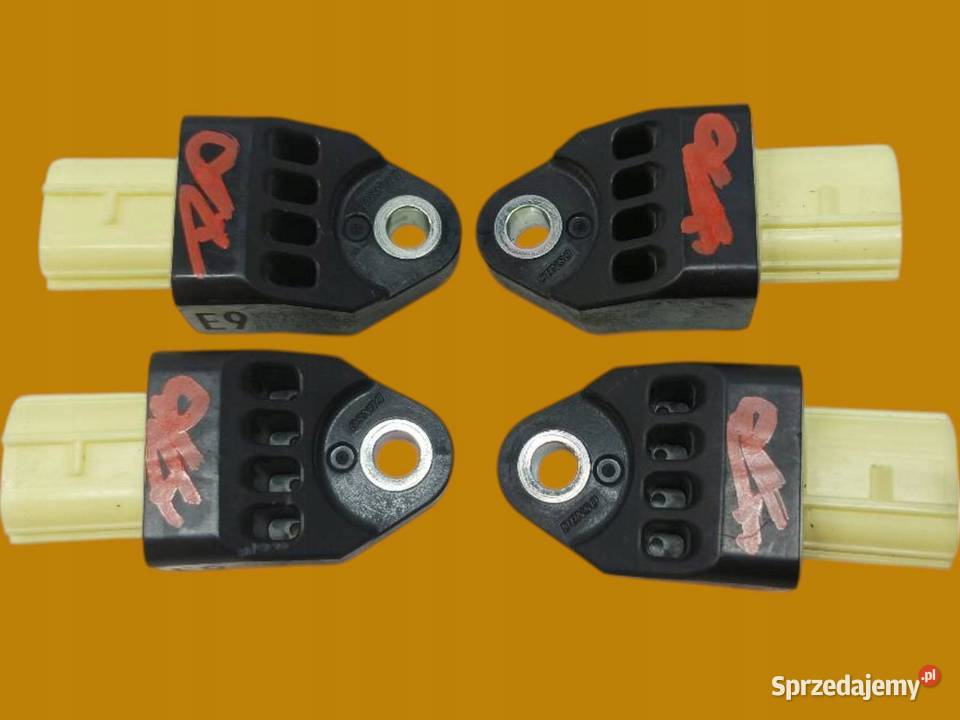 CZUJNIK SENSOR KPL 4 898310D090 Toyota Yaris III