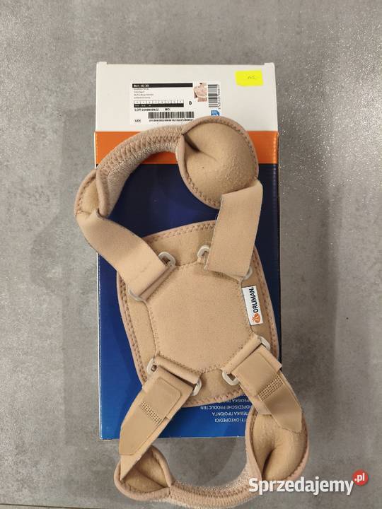 Temblak orteza dziecka wiek około 5 lat