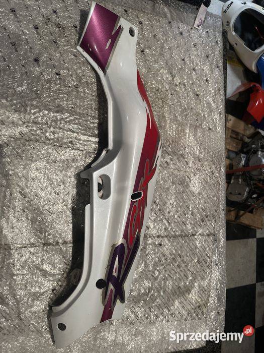 Suzuki GSXR 750 GSXR Owiewka Zadupek Bok Ogon Poznań