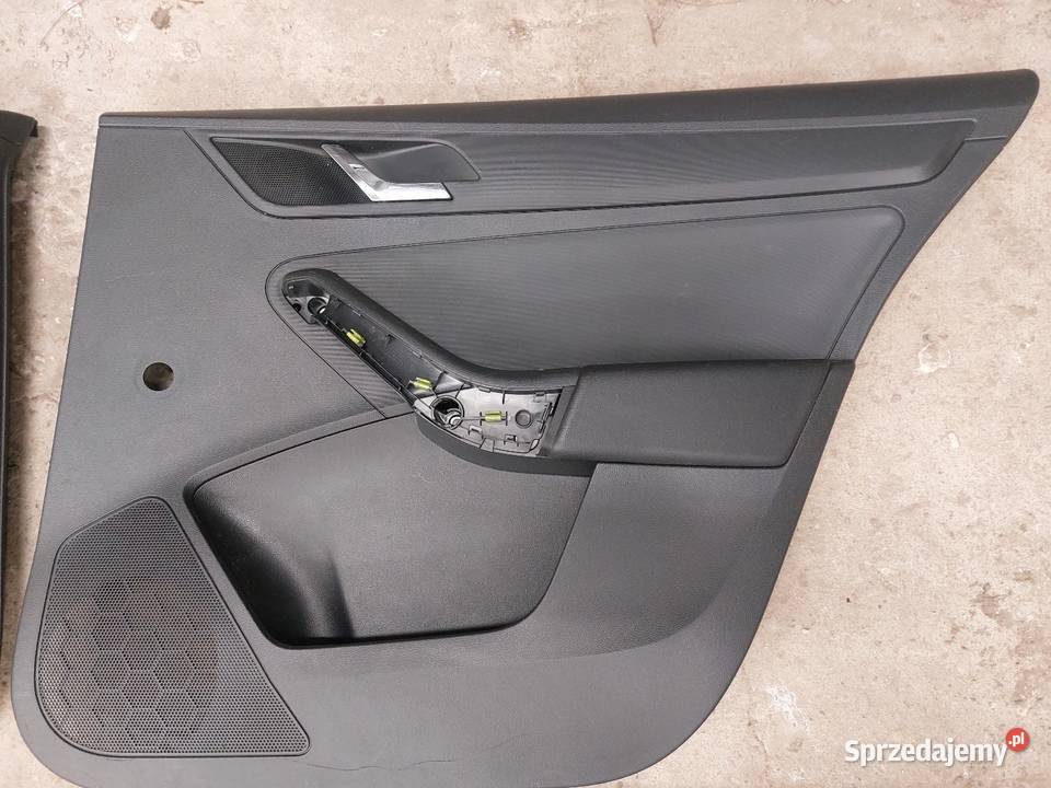 Boczki Drzwi Skoda Rapid Spaceback Turek