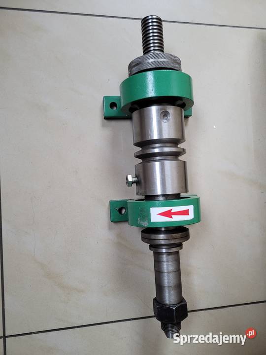 Wrzeciono frezarki 46030 46025 FV VAT Jasło