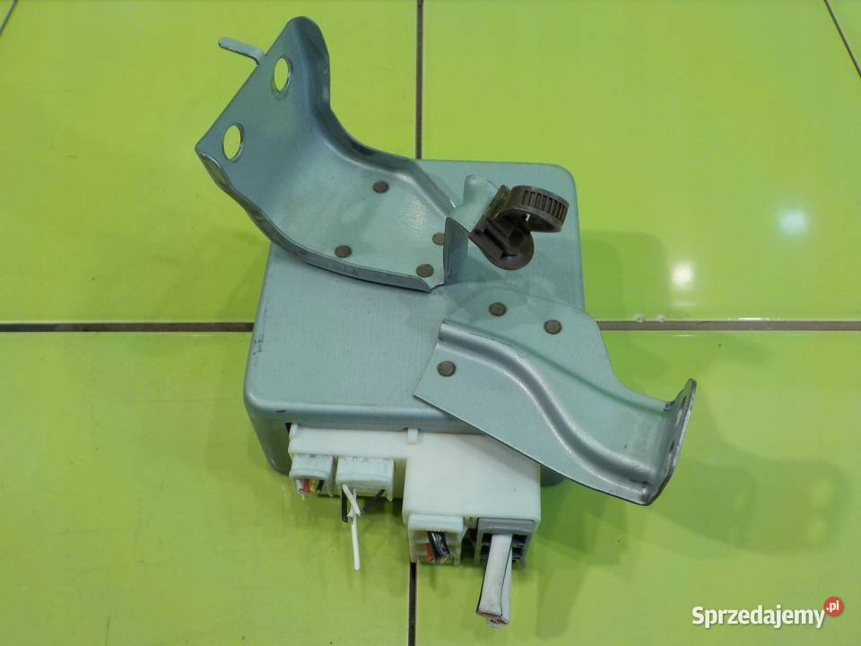 TOYOTA PRIUS II 15 VVTI 07r HB 5D modul mazowieckie Suków