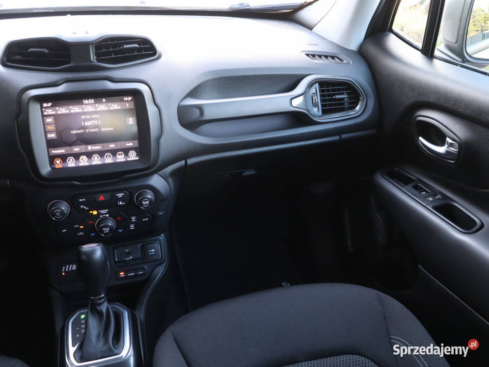Jeep Renegade 13 TGDI asystent pasa ruchu śląskie Katowice