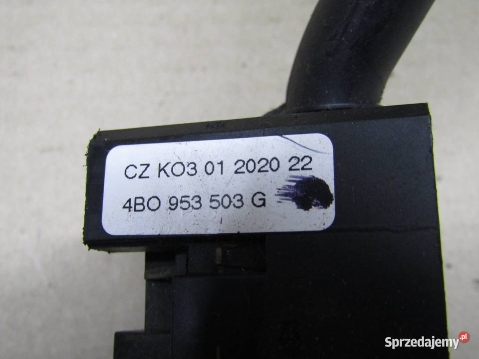 PRZEŁĄCZNIK POD KIEROWNICĘ AUDI A4 B5 8L0953513G Mysłaków