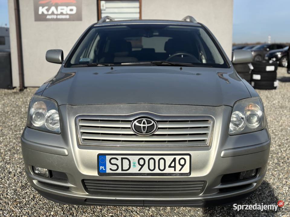 Toyota Avensis Paniówki