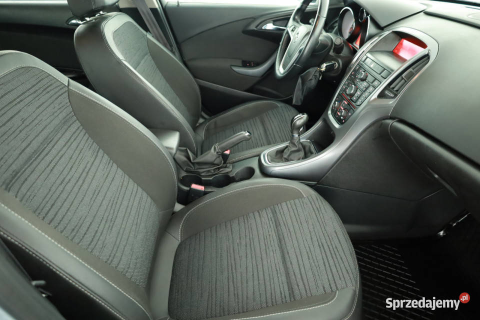 Opel Astra 14 T Piaseczno