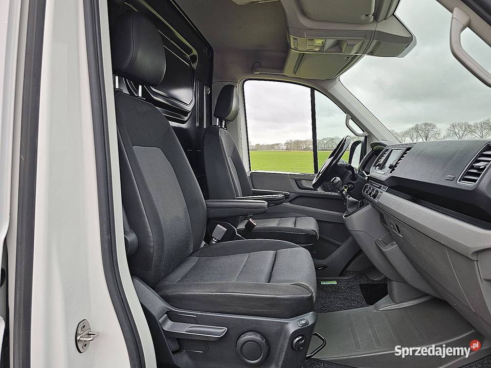 Volkswagen CRAFTER 50 20 TDI 177 L4H3 blaszak