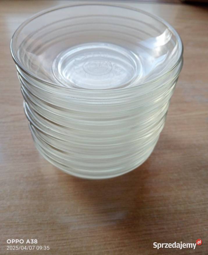 sprzedam zestaw szklanych podstawek PRL Nieżywięć