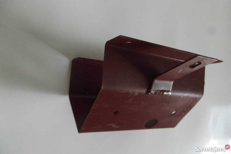 Wspornik lampy tylnej lewyprawy URSUS C 360 C Parczew