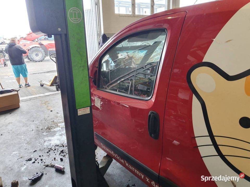 DRZWI LEWE PRZÓD FIAT FIORINO ROSSO PIMPANTE 168 Lipno