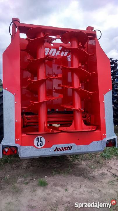 Rozrzutnik obornika Jeantil EVR 1512 Szepietowo