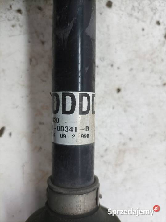 PÓŁOŚ 434100D341 PRAWY PRZÓD 10 B Toyota Yaris