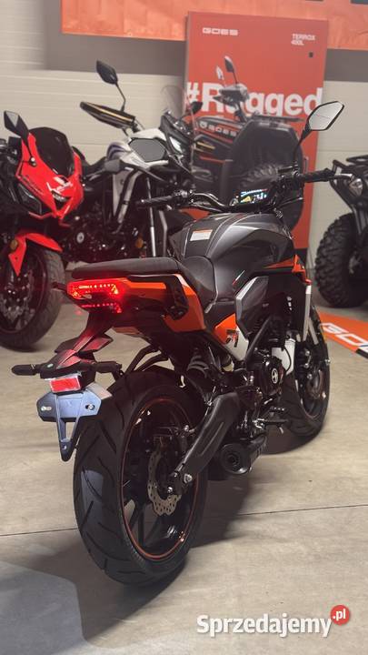 Barton Naked 125 NOWY Rejestracja Raty 5Biegów Rok produkcji 2025 Kobiele Wielkie sprzedam