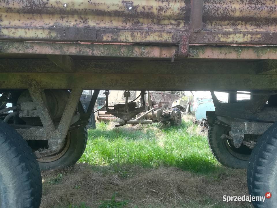 Przyczepy rolnicze wywrotka i sztywna uszkodzony Trzebnica