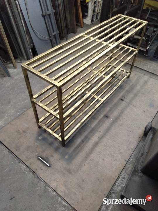 Półka na buty do przedpokoju