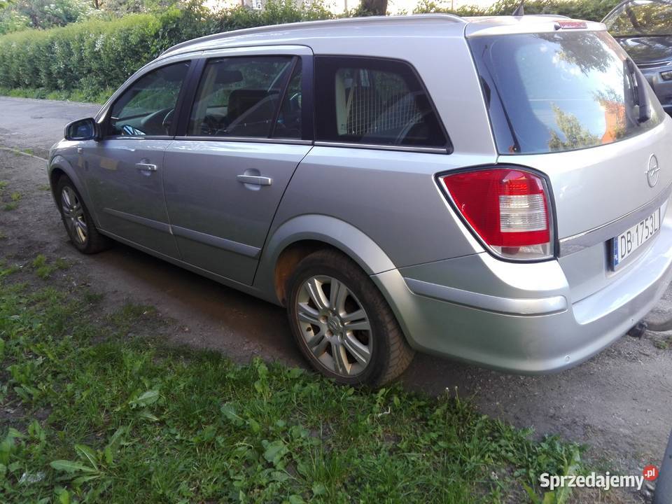 Opel Astra H z Hakiem 1600cm3 Wałbrzych