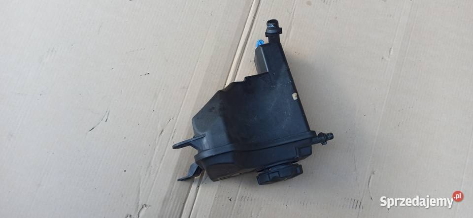 BMW E90 N47D20A zbiornik wyrównawczy Zbiorniki wyrównawcze Układ chłodzenia Imielin