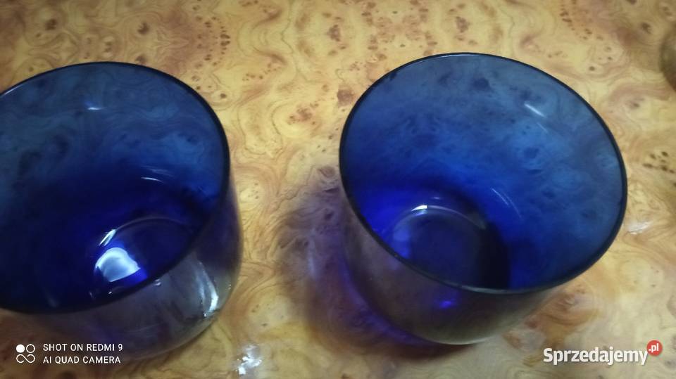 2 kubki szkło kobaltowe sprzedam Antyki, Sztuka, Kolekcje sprzedam