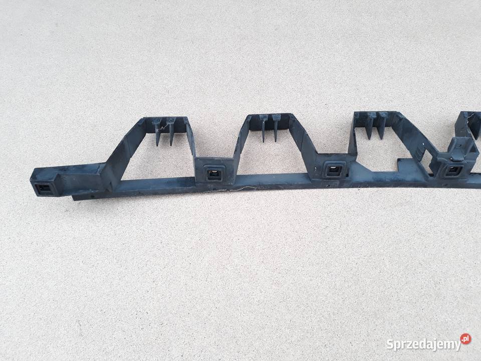 VOLVO V50 ŚLIZG ZDERZAKA TYŁ TYLNY 30763014 Międzychód