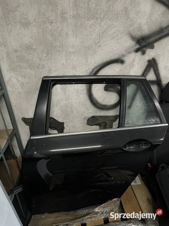 BMW F11 Zderzak Drzwi Sprężyny Ślizgi Osłony