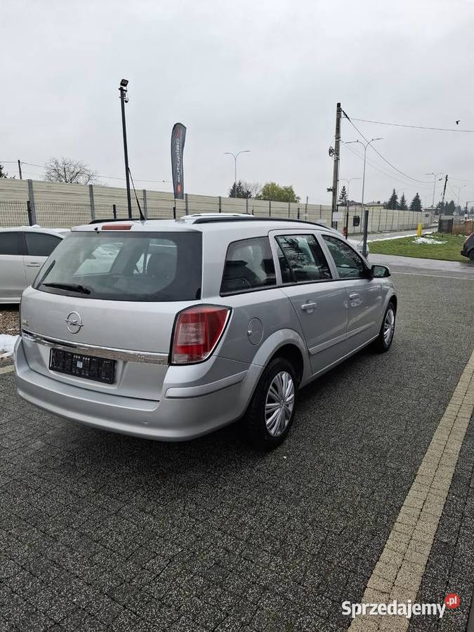 Opel Astra Rok produkcji 2006