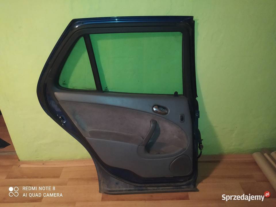Saab 95 9 5 przed lift drzwi pasażera lewy tył Sompolno