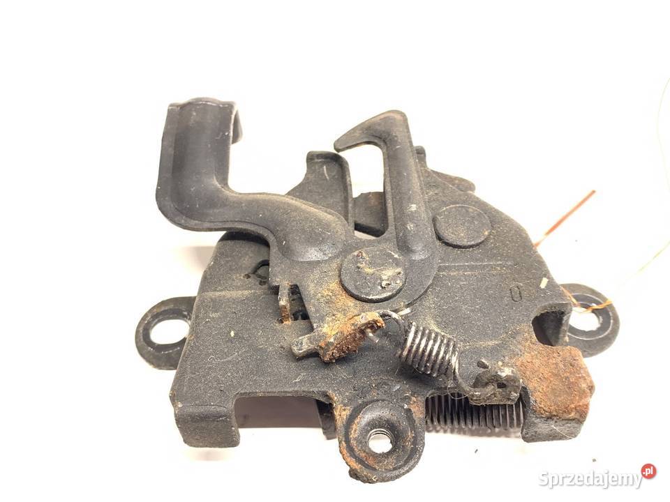 ZAMEK MASKI PRZÓD TOYOTA YARIS II Hatchback 0514