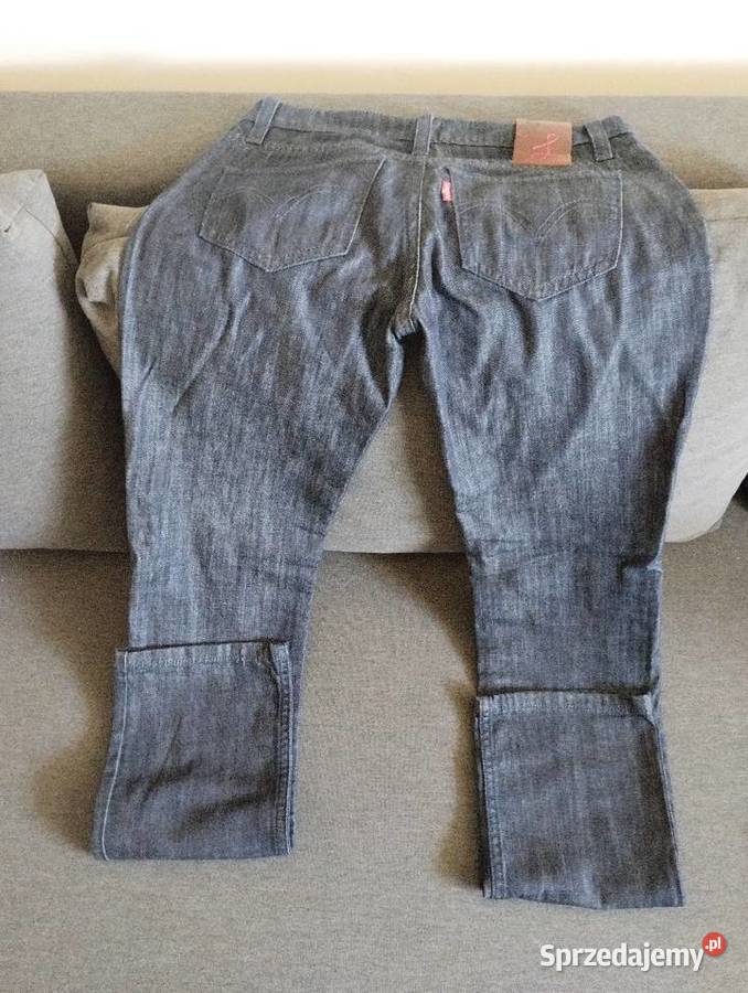 Spodnie i sweter sprzedam