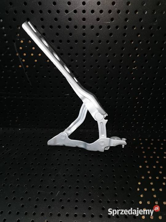 VW GOLF 7 5G0823302B RAWY ZAWIAS MASKI Luzino