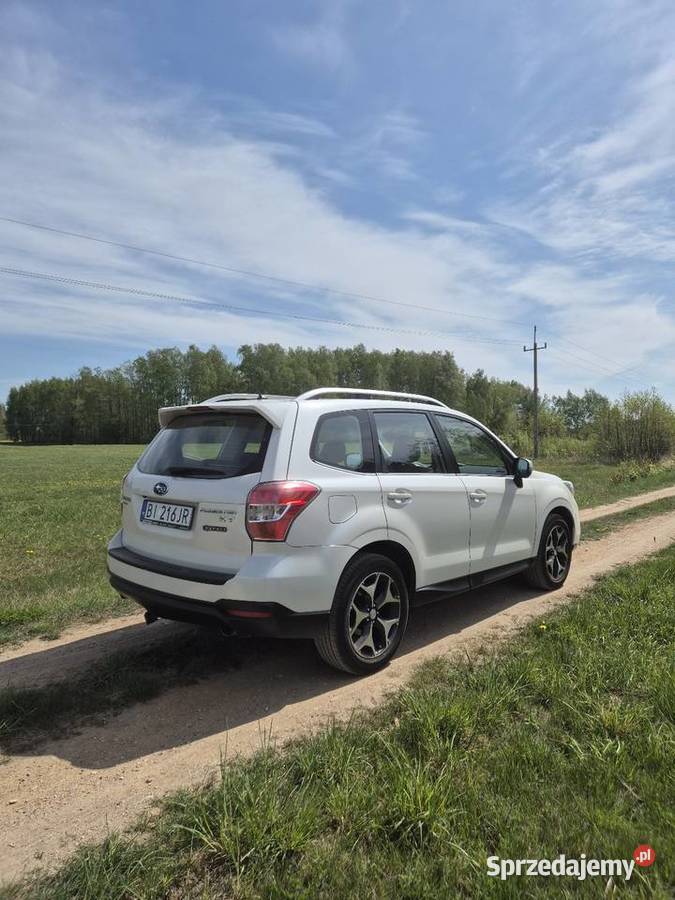 Sprzedam Subaru Forester XT 20 turbodoładowany centralny zamek Białystok