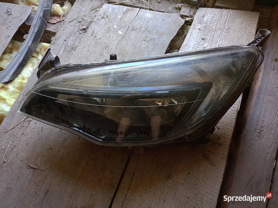 Opel astra j lampa lewa lift małopolskie Grzechynia sprzedam