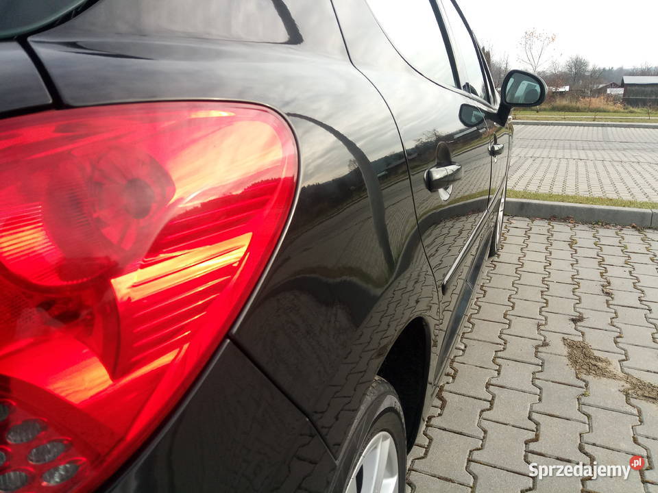 Peugeot 207 16 Benzyna Przebieg 102 000 102000km Lesko