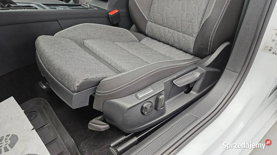 Volkswagen Passat 20 TSI Business DSG Z Passat mazowieckie Warszawa