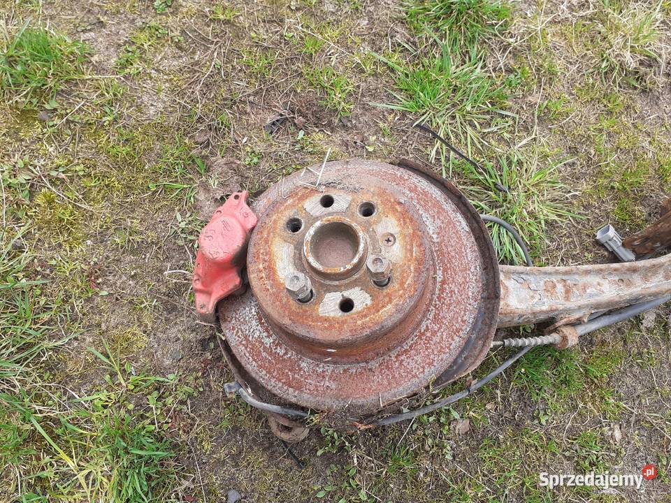 Piasty piasta lewa prawa tył opel vectra b Sawin