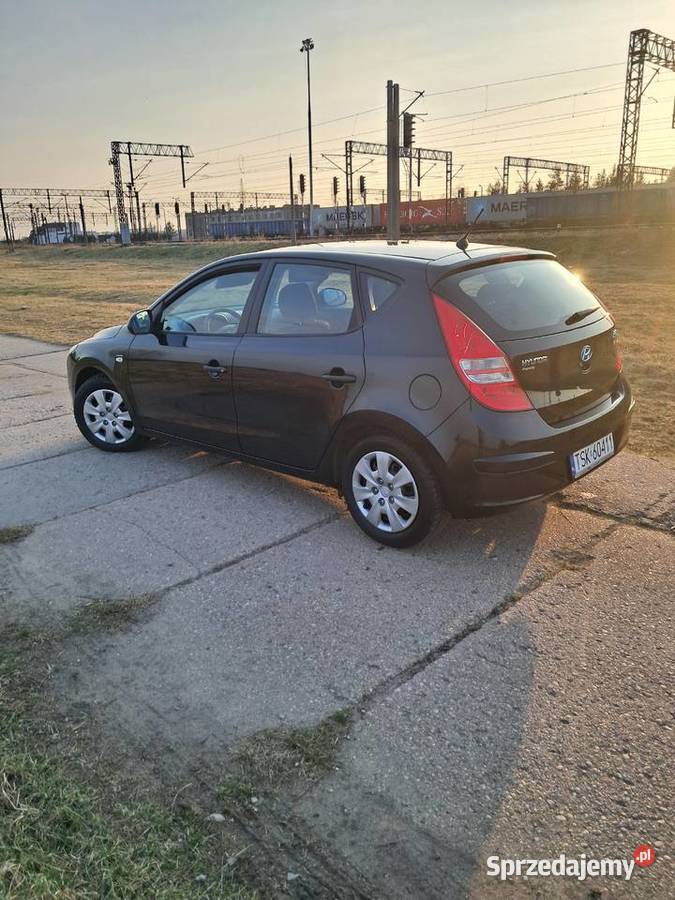 Hyundai i30 sprowadzony zarejestrowany 1398cm3 świętokrzyskie Skarżysko-Kamienna