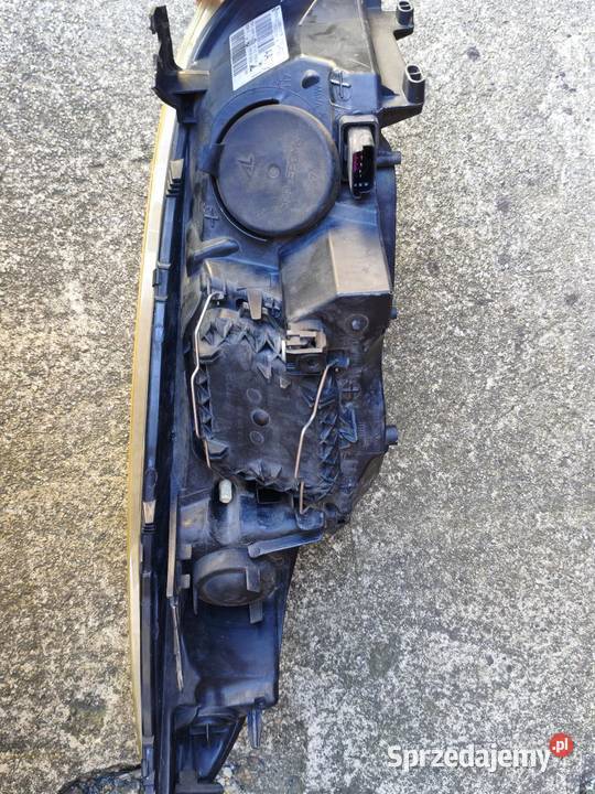 Lampy przednie Megane 3 PH1 śląskie