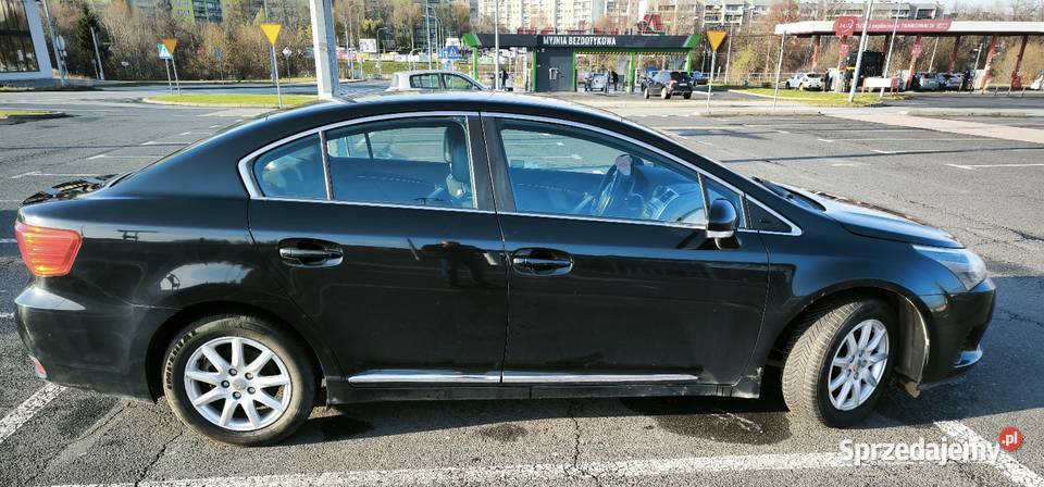 Toyota Avensis 2012 16 benzyna 177 400 dolnośląskie Wałbrzych