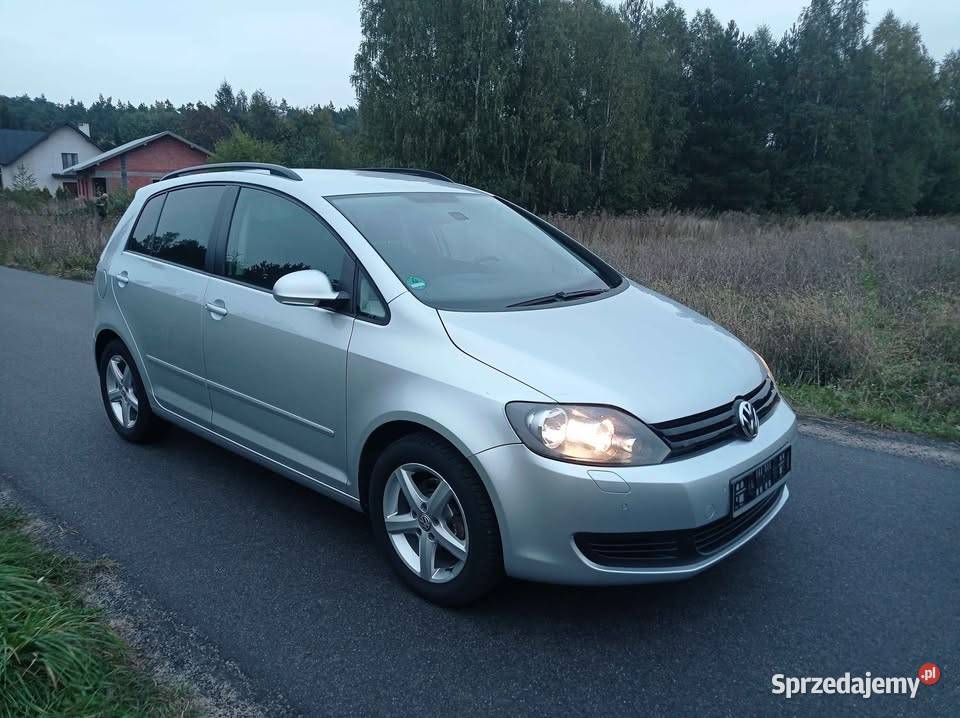 GOLF PLUS 14 MPI 161 000 Łask