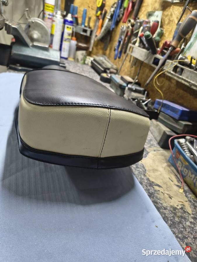 Siedzenie jawa Mustang