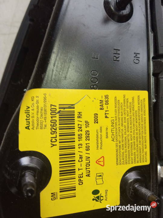 OPEL ASTRA H PODUSZKA FOTELA PRAWA Kobylnica