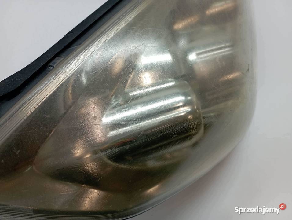 LAMPA PRZÓD PRAWA EUROPA LIFT 13251940 Opel świętokrzyskie