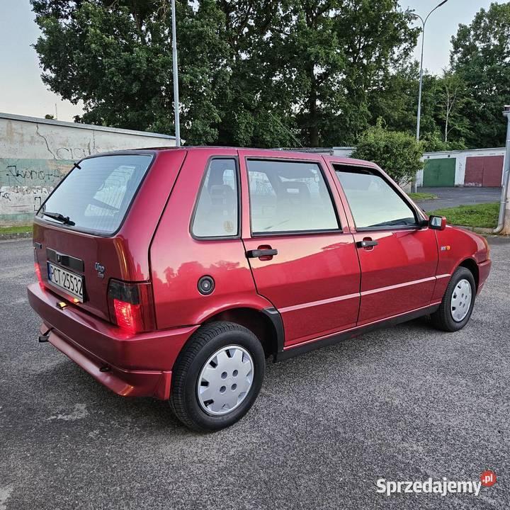 Dobrze zachowany Fiat UNO 10 Trzcianka