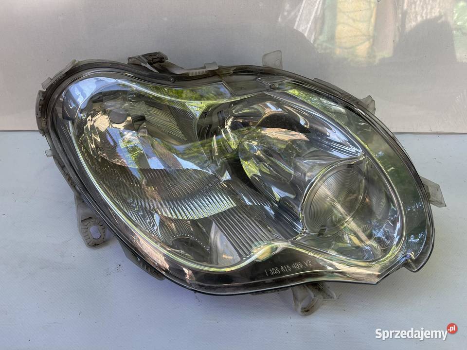 SMART FORTWO PRAWA LAMPA PRZÓD Ostroróg