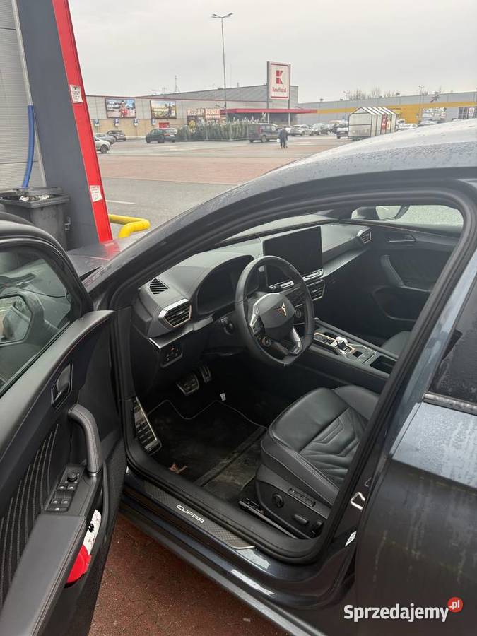 Cupra Leon VZ 300 DSG świętokrzyskie Jędrzejów
