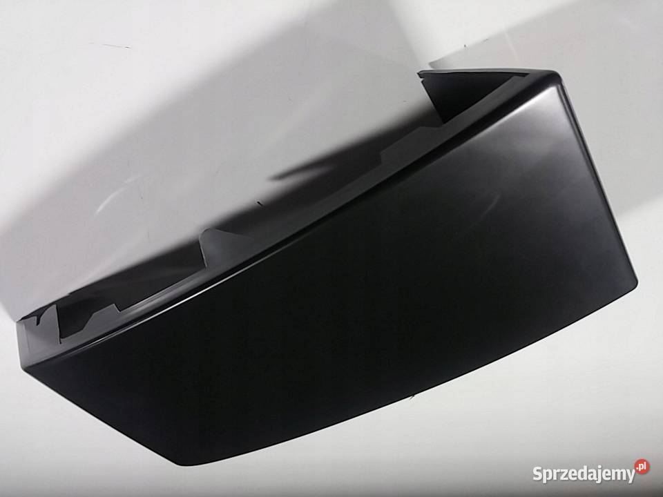 VOLVO XC90 tylna lewa blenda panel spod lampy OE Bielany Wrocławskie