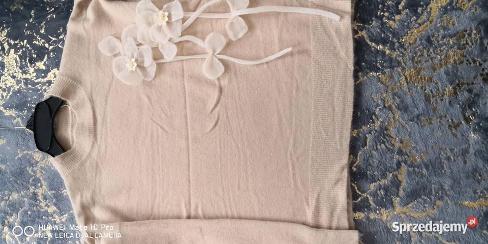 Sweterek damski Moszczenica