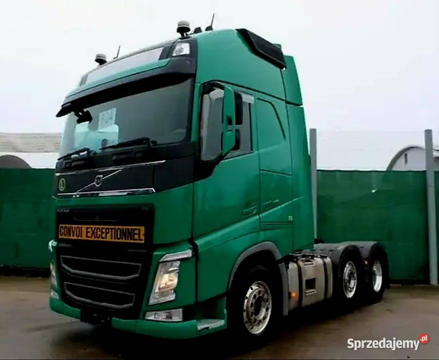 Ciagnik siodlowy 60 Tonowy 3 osiowy 6x2 Volvo Warszawa